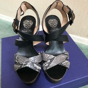 Vince Camuto Kristy platform wedge